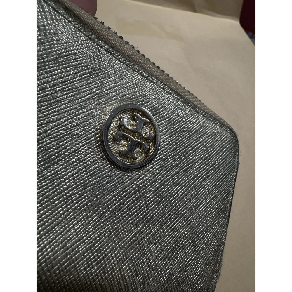 Tory Burch tory burch